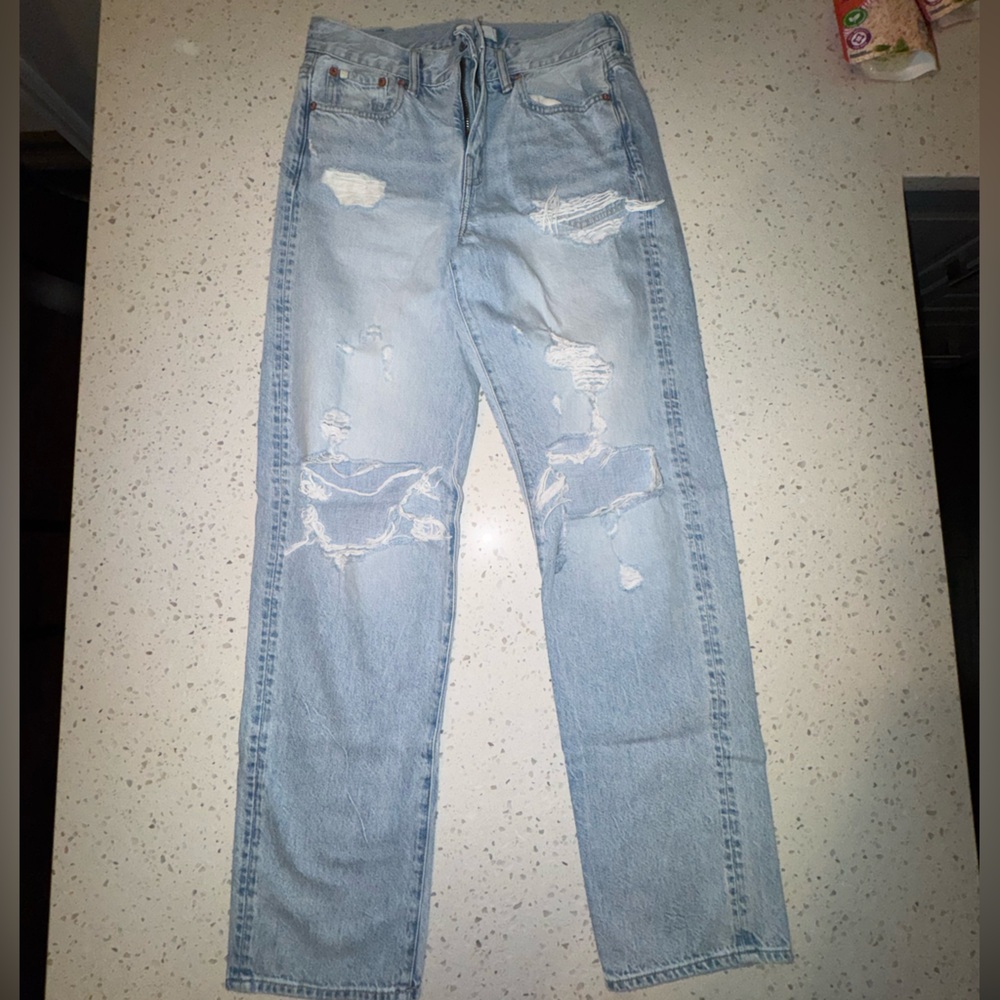 American Eagle Outfitters Light Blue Straight Leg Jeans